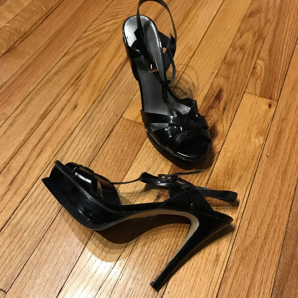 RSVP Leather Platform Glossy Crisscross Straps Sandals Heels Platforms 8 black
